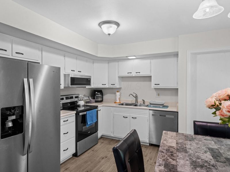 2620 Delavan Drive, Dayton, OH 45459 Photo 6