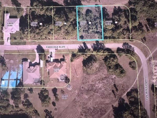 647 Parkdale BLVD, LEHIGH ACRES, FL 33974
