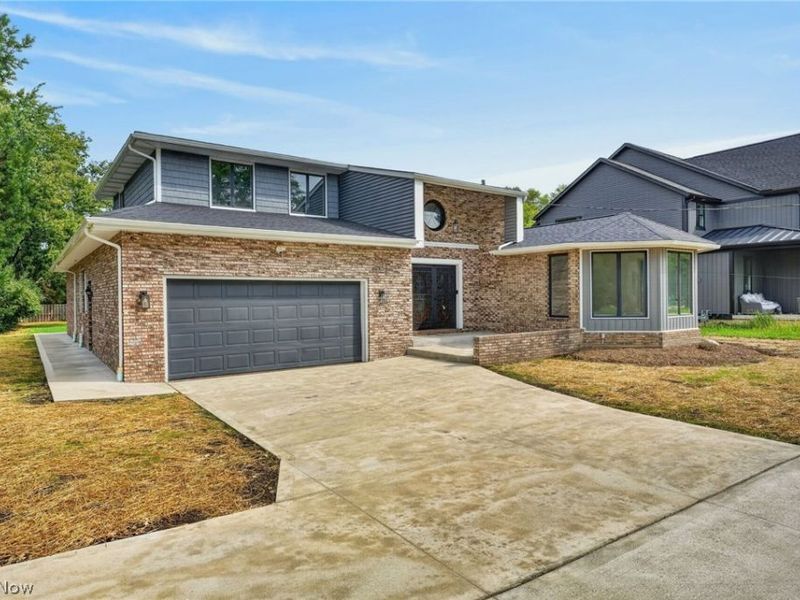 28080 Bassett Road, Westlake, OH 44145 Photo 2