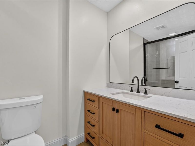 28080 Bassett Road, Westlake, OH 44145 Photo 31