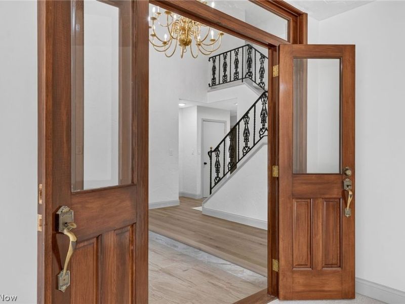 28080 Bassett Road, Westlake, OH 44145 Photo 9