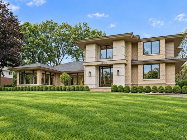 1465 Sodon Lake Drive, Bloomfield Township, Mi 48302
