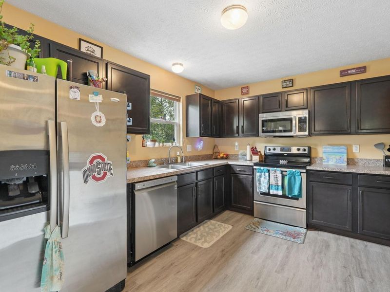 3836 Wolf Creek Road, Grove City, OH 43123 Photo 8
