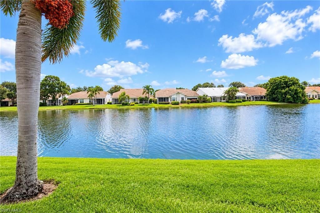 7050 Lone Oak Blvd, Naples, FL 34109 Photo