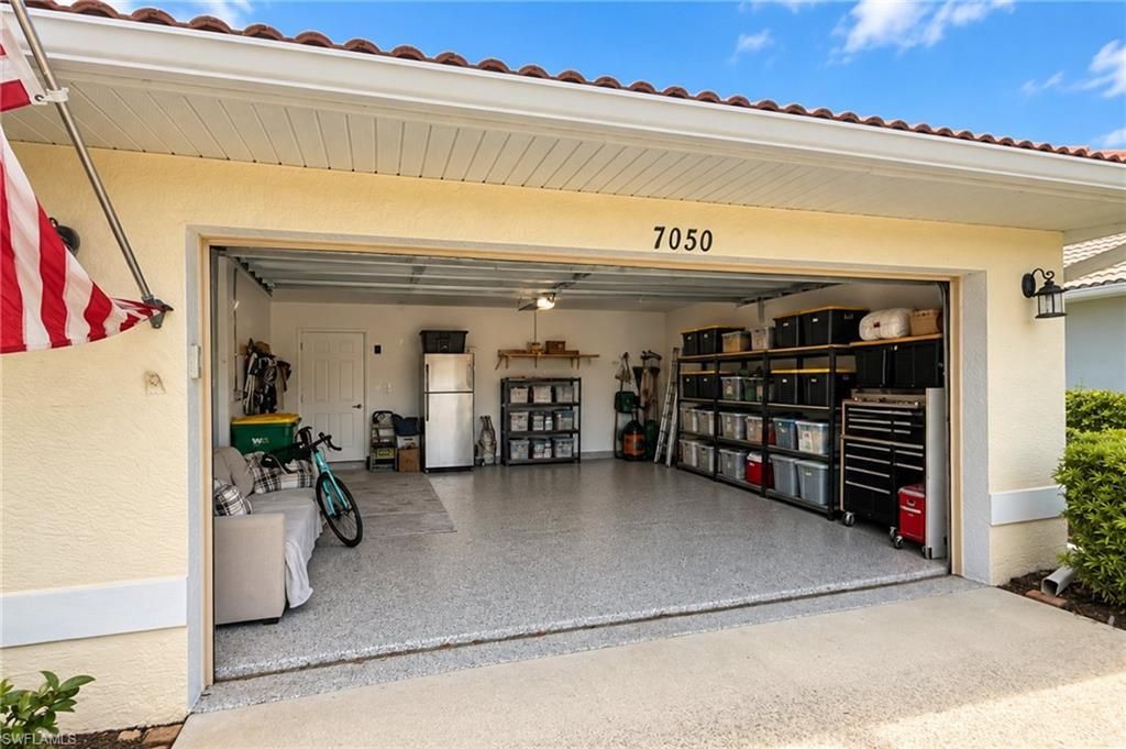 7050 Lone Oak Blvd, Naples, FL 34109 Photo