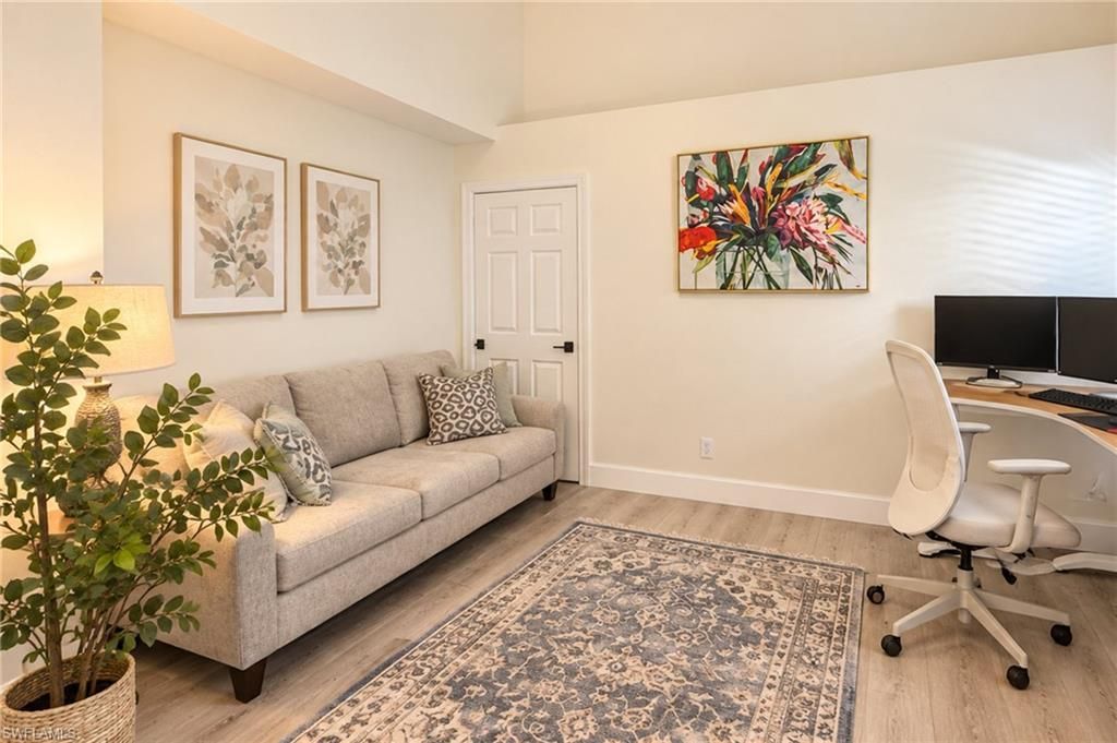 7050 Lone Oak Blvd, Naples, FL 34109 Photo