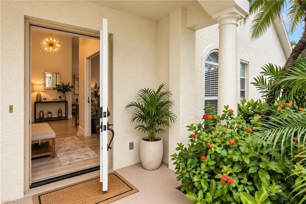 7050 Lone Oak Blvd, Naples, FL 34109 Photo