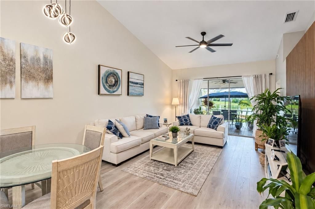 7050 Lone Oak Blvd, Naples, FL 34109 Photo