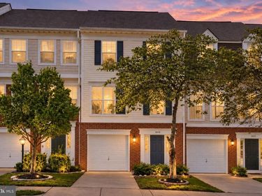 8154 RAINWATER CIRCLE, MANASSAS, VA 20111
