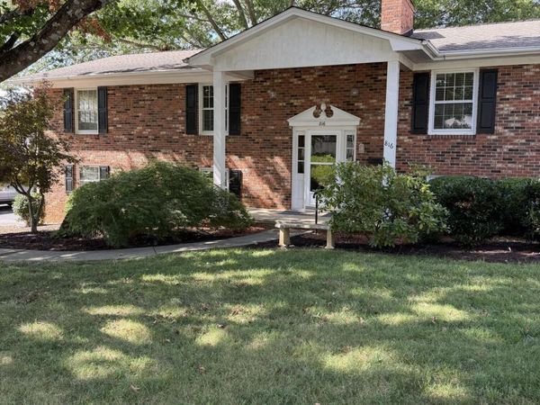 816 Wedgewood Road, Johnson City, TN 37604