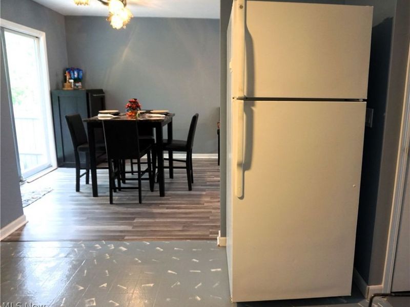 8257 Lancaster Drive, Mentor, OH 44060 Photo 6