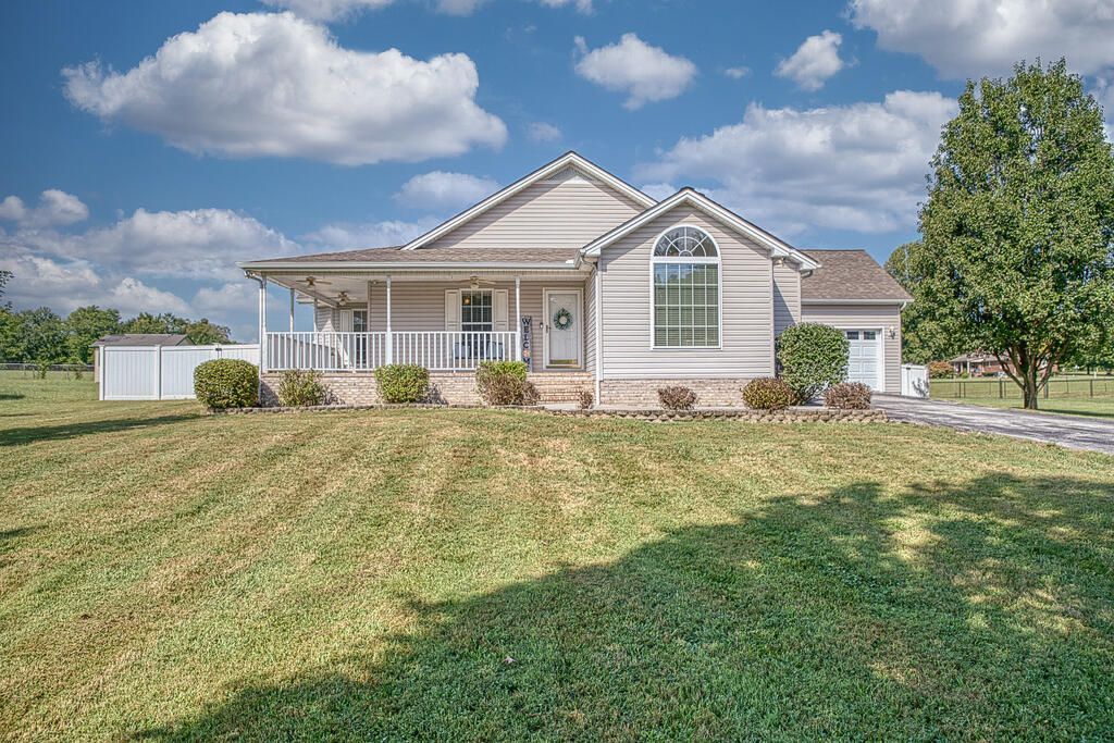 3121 Kave Dr, Cookeville, TN 38506 Main Photo