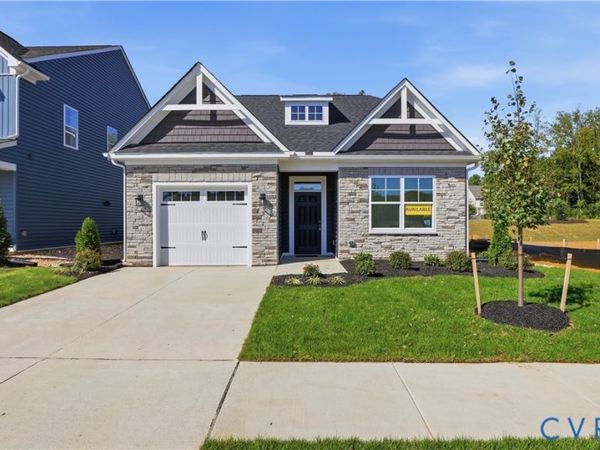 10290 Szalay Lane, Ashland, VA 23005