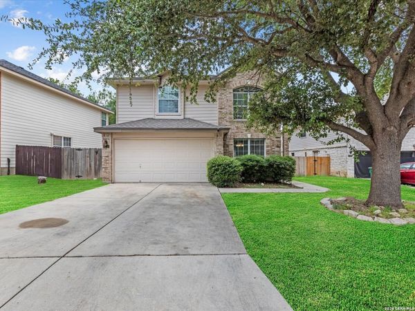 479 BOBCAT HOLW, San Antonio, TX 78251