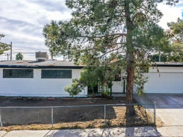 612 Bruce Street , Las Vegas, NV 89101