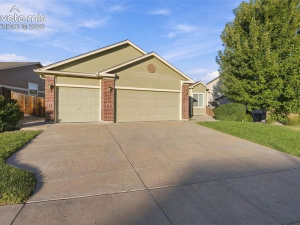 4325 Poplar Brook Drive, Colorado Springs, CO 80922