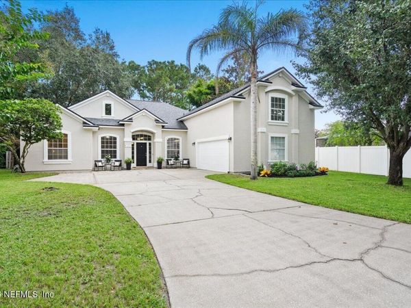 1104 RAVENSCROFT Lane, Ponte Vedra, FL 32081