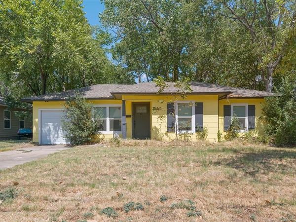 608 Westway Street, Denton, TX 76201