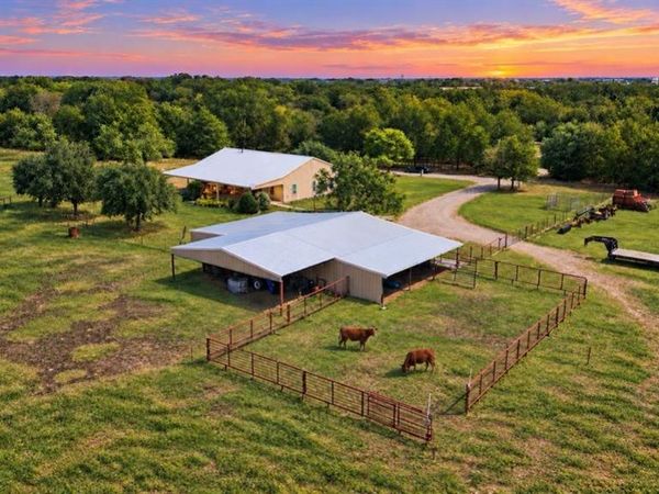 2635 County Road 2168, Caddo Mills, TX 75135