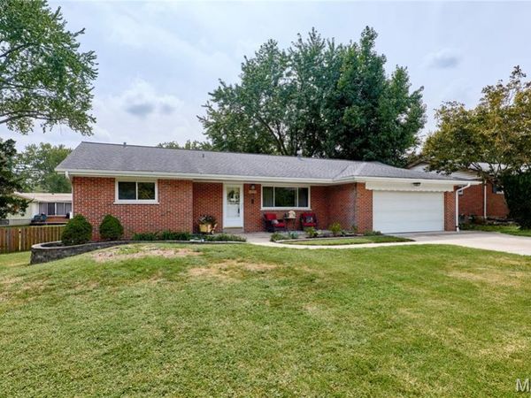 1700 Saint Denis Street, Florissant, MO 63033