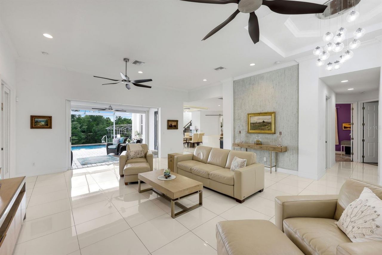 2309 SE 20th Place, Cape Coral, FL 33990 Photo
