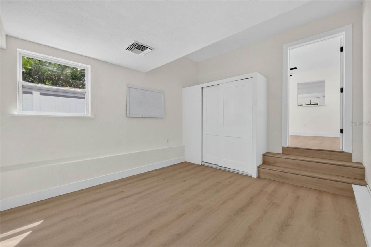 4235 3rd Avenue S, Saint Petersburg, FL 33711 Photo