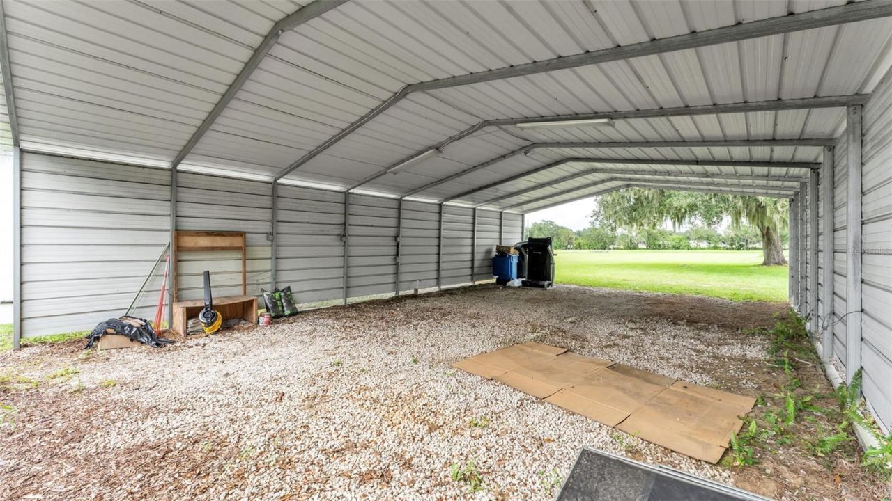 2742 Dad Weldon Rd, Dover, FL 33527 Photo