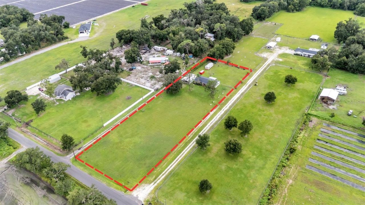 2742 Dad Weldon Rd, Dover, FL 33527 Photo