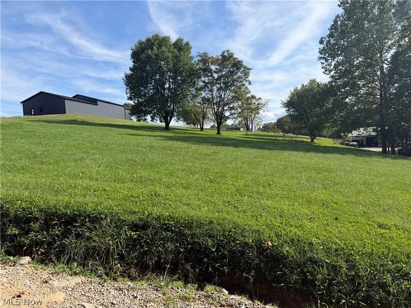 1478 Luby Lane, Zanesville, OH 43701 Photo 2