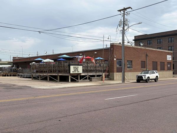1219 5th St, Sioux City, IA 51101