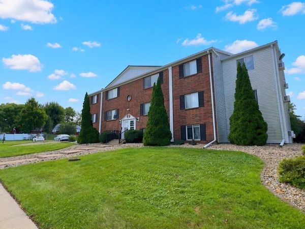 611 E South Street, Marshallltown, IA 50158
