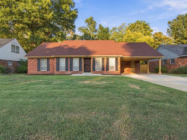 2760 CASTLEMAN ST, Memphis, TN 38118