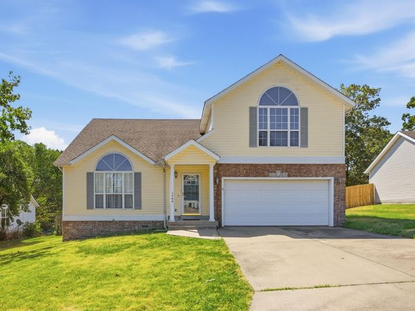 1706 W Marigold Drive , Joplin, MO 64801