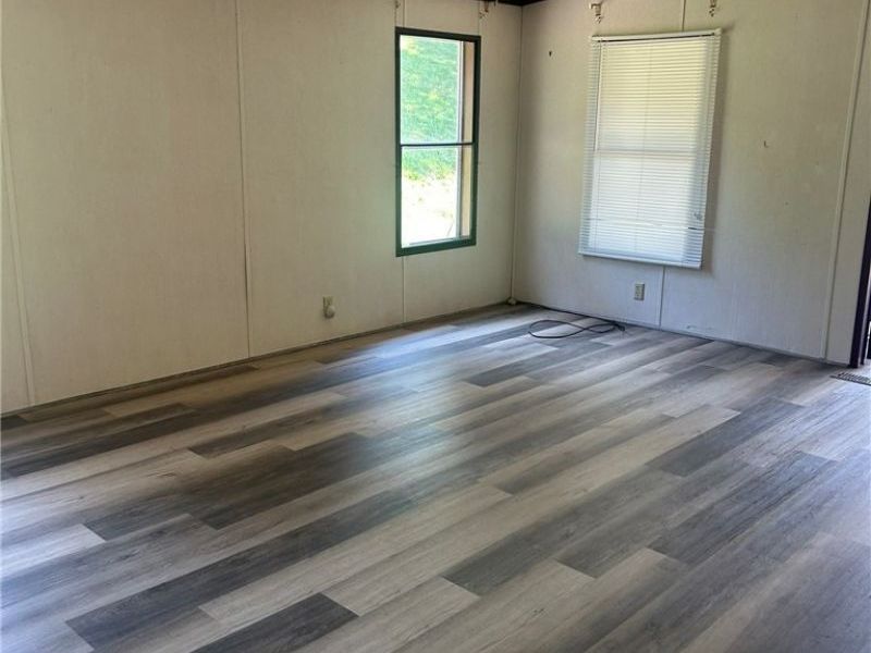 69660 Skullfork Road, Freeport, OH 43973 Photo 4