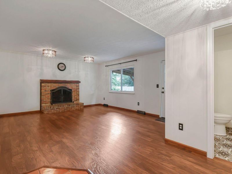 3085 Palomar Avenue, Columbus, OH 43231 Photo 12
