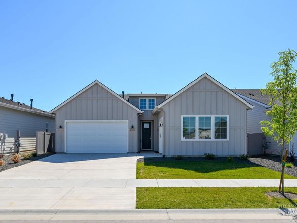 8818 W Stillmore St, Star, ID 83669