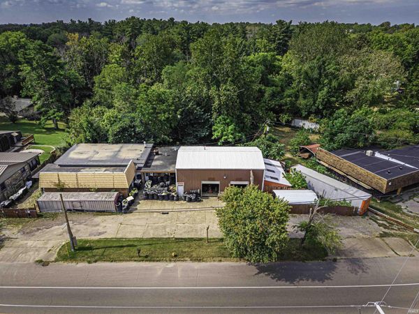 5100 New Harmony Road, Evansville, IN 47720
