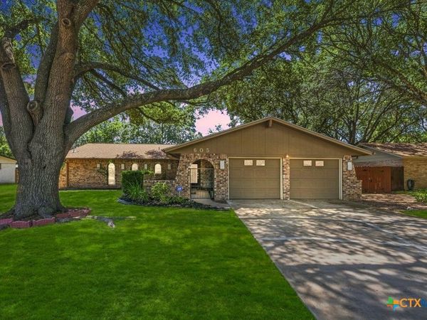 605 Ridgecrest , New Braunfels, TX 78130