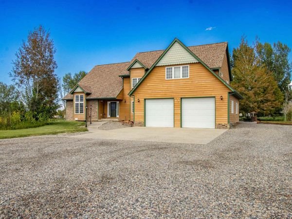 677 30 Road, Grand Junction, CO 81504