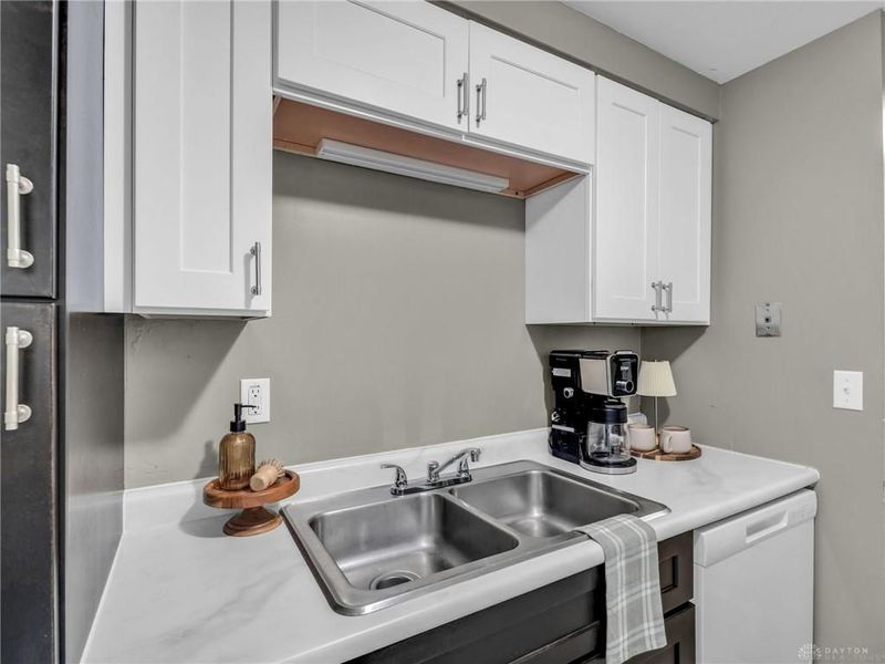 1792 Cherokee Drive, Unit F, Dayton, OH 45449 Photo 4