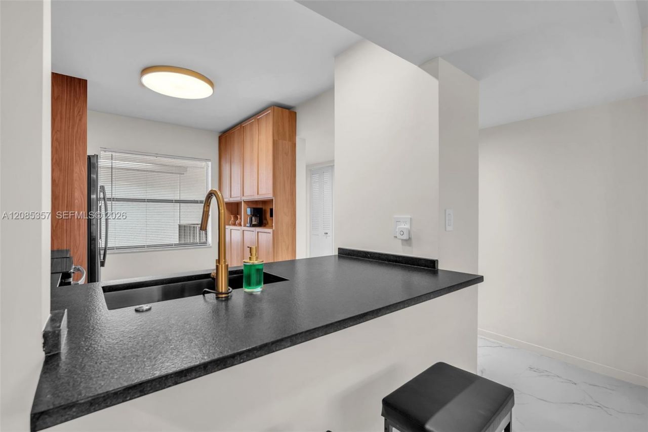 11158 W Sample Rd, Unit 11158, Coral Springs, FL 33065 Photo