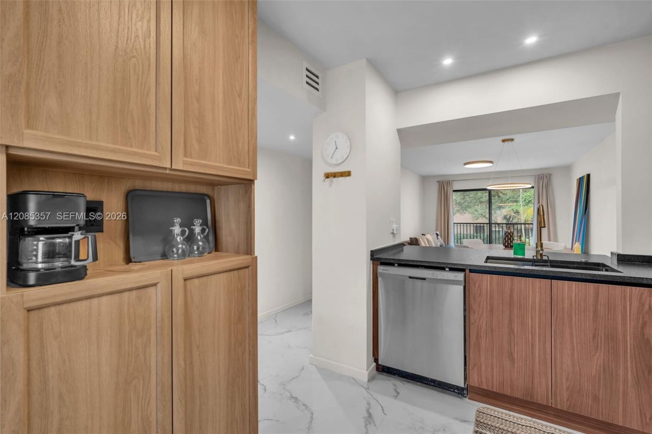 11158 W Sample Rd, Unit 11158, Coral Springs, FL 33065 Photo