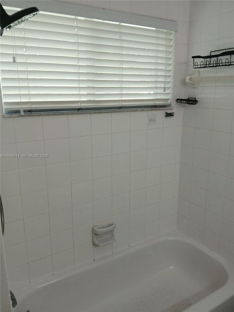 105 Hidden Ct Rd, Unit A-3, Hollywood, FL 33023 Photo