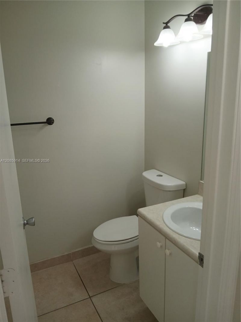 105 Hidden Ct Rd, Unit A-3, Hollywood, FL 33023 Photo
