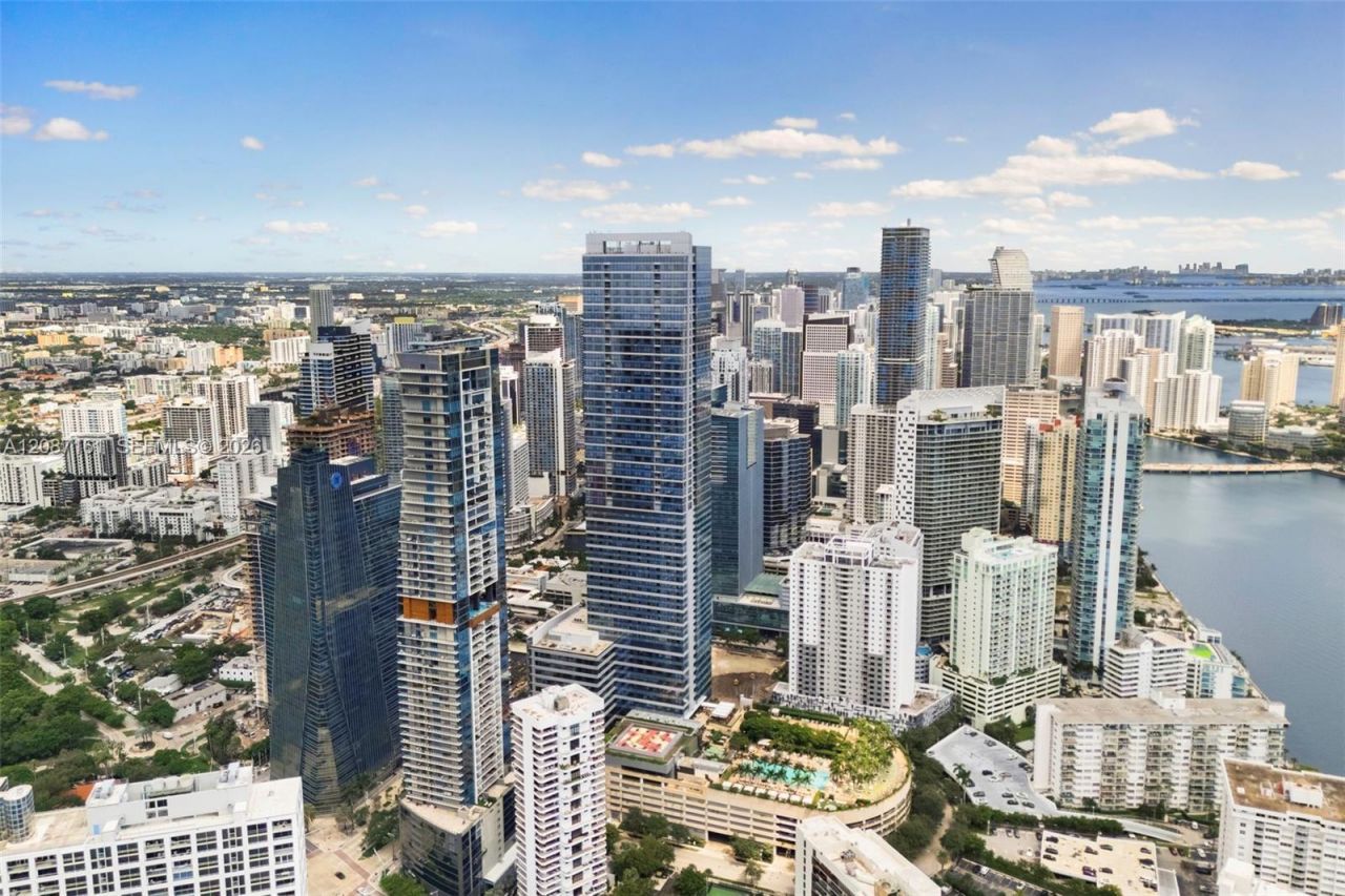 1451 Brickell Ave, Unit 1901, Miami, FL 33131 Photo
