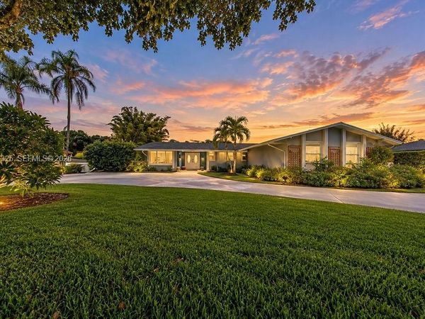4391 SW 77th Ave, Davie, FL 33328
