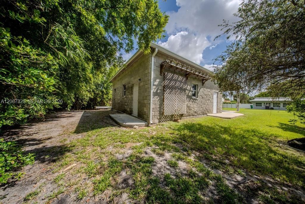 4391 SW 77th Ave, Davie, FL 33328 Photo