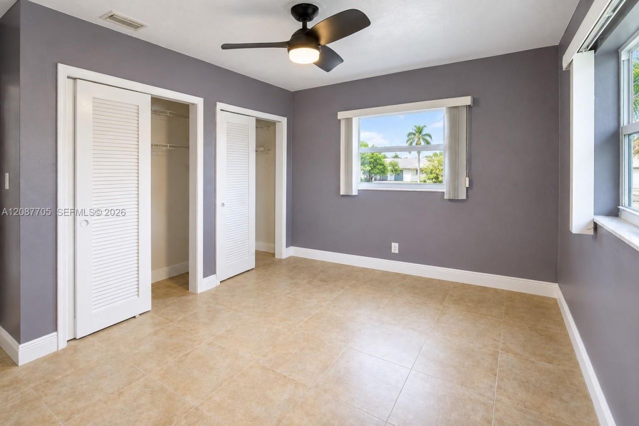 7303 NW 59th St, Tamarac, FL 33321 Photo