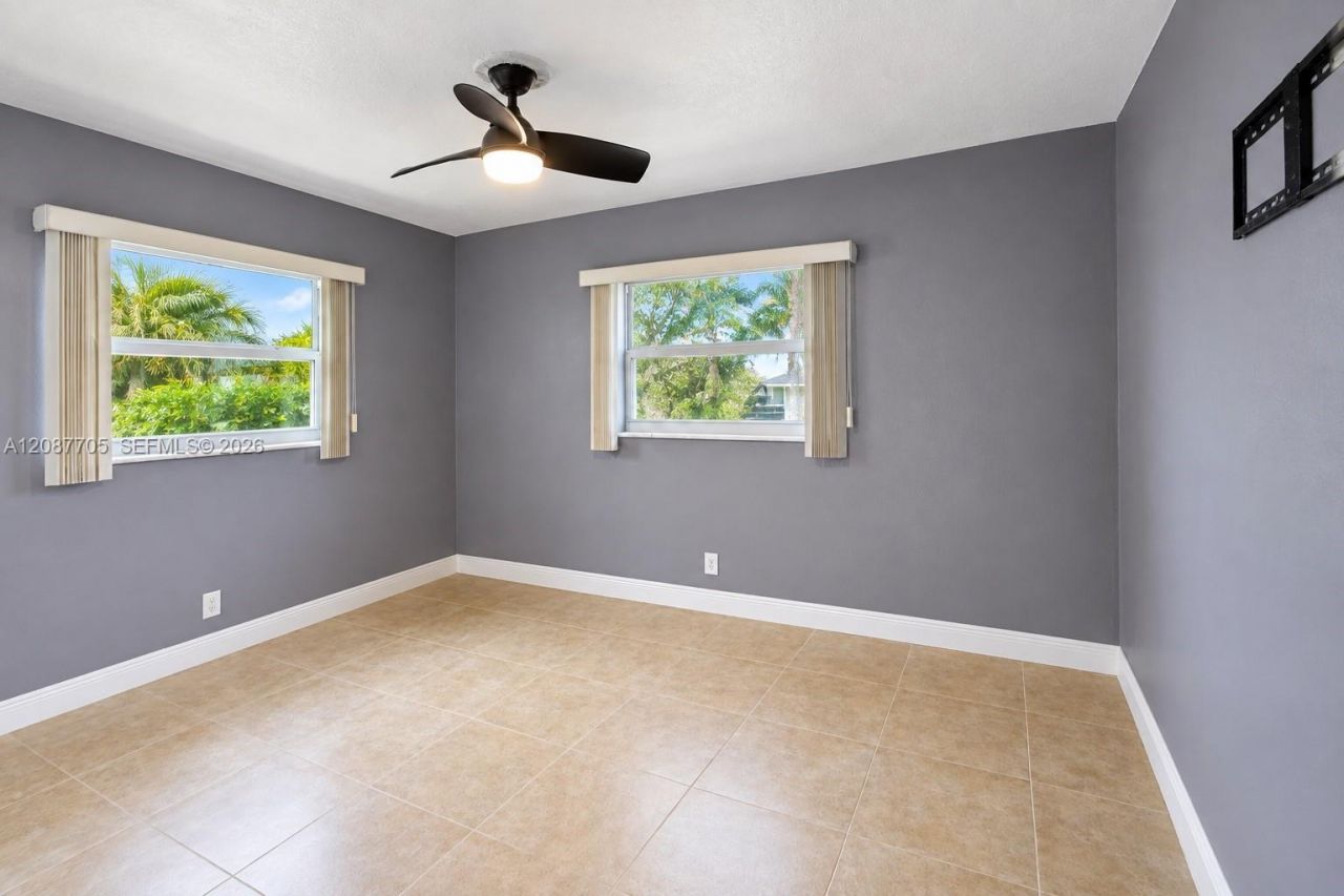 7303 NW 59th St, Tamarac, FL 33321 Photo