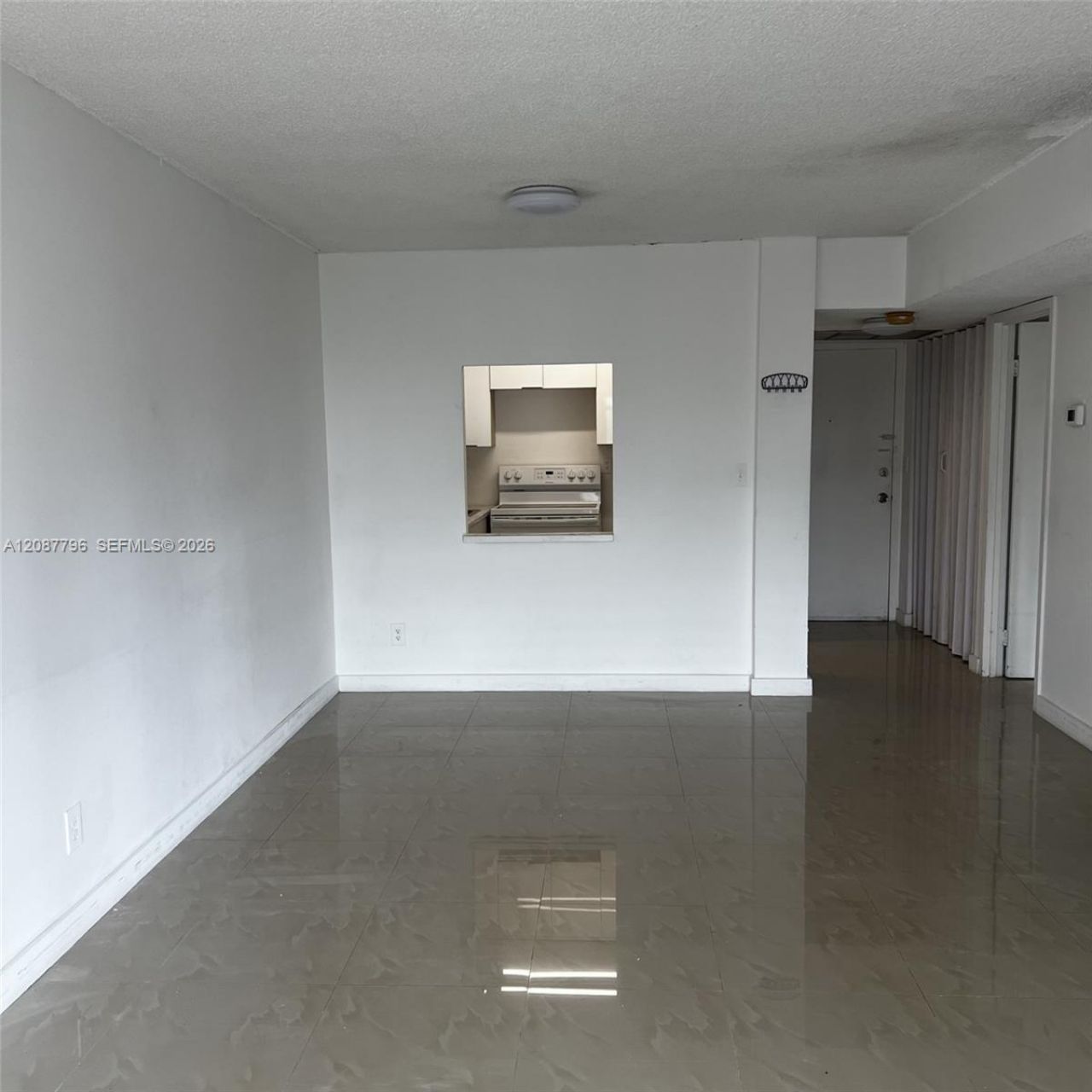 200 172nd St, Unit 504, Sunny Isles Beach, FL 33160 Photo